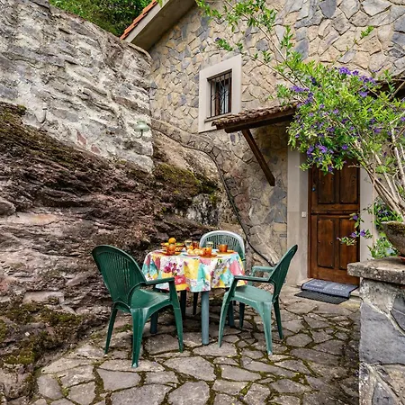 Casa Vacacional Cayado בית נופש Sales (Colunga)